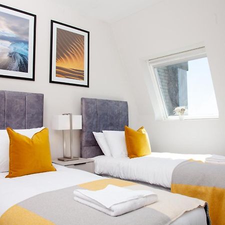 High Life Serviced Apartments - Old Town สวินดอน ภายนอก รูปภาพ