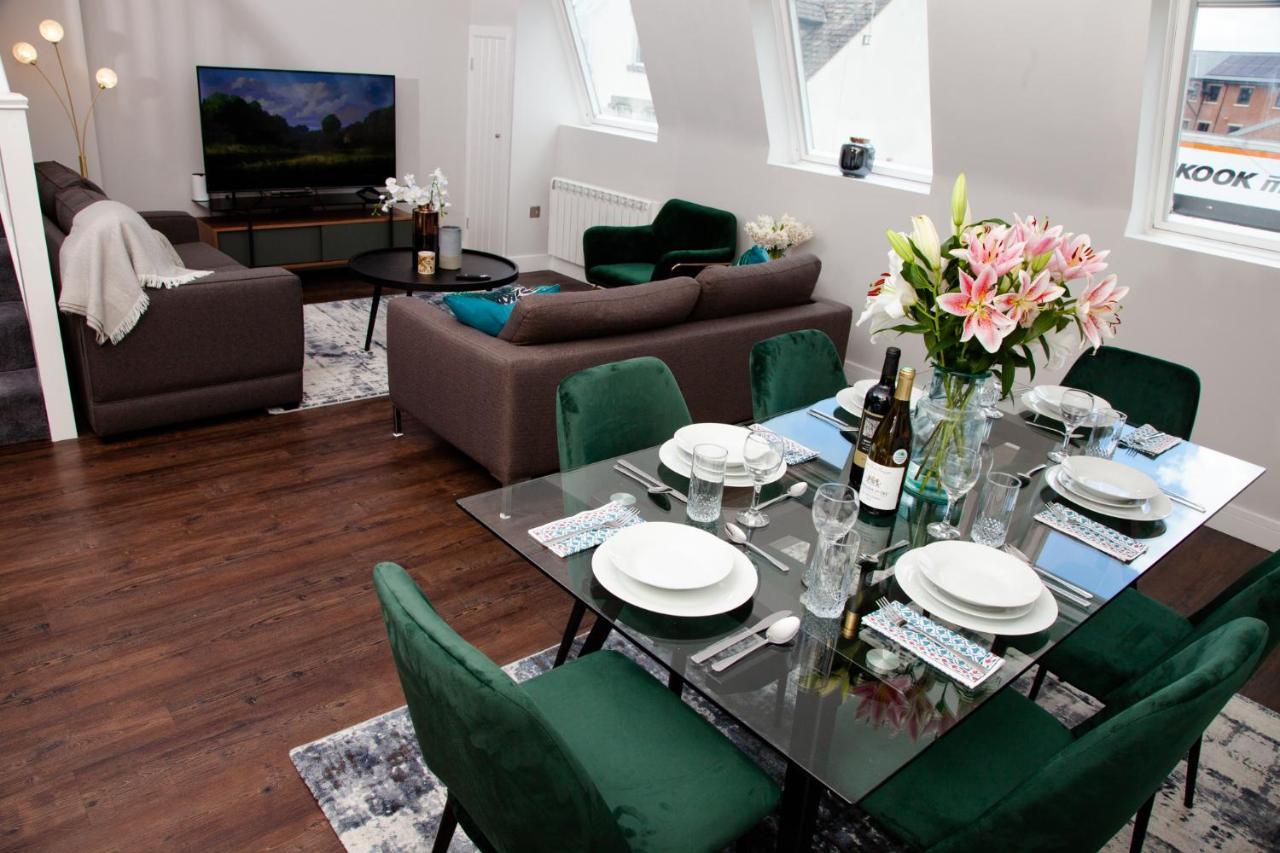High Life Serviced Apartments - Old Town สวินดอน ภายนอก รูปภาพ